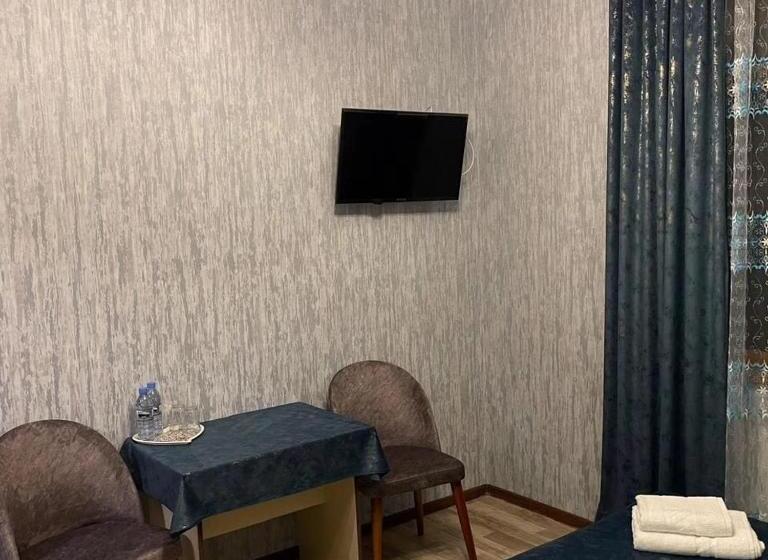 اتاق اکونومی, Sheki̇_vi̇lla_buti̇k