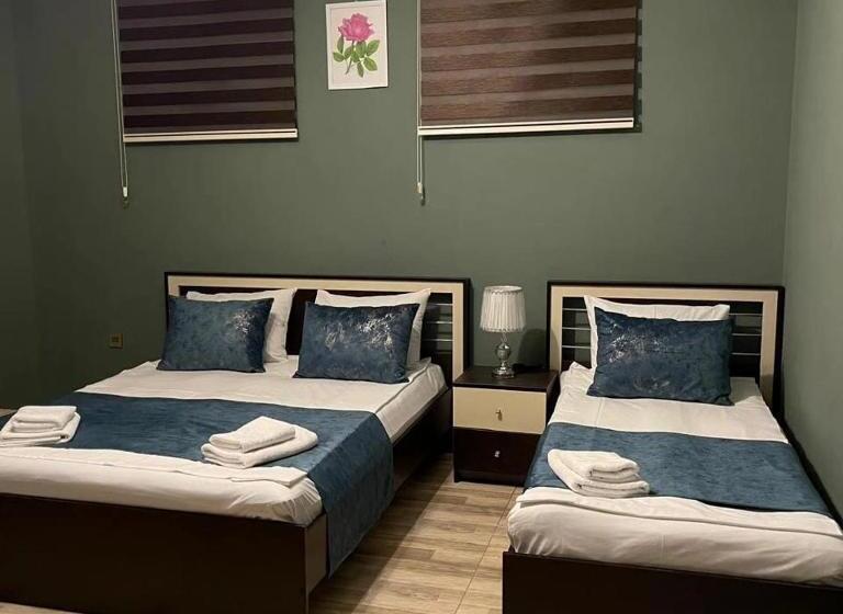 Economy Triple Room, Sheki̇_vi̇lla_buti̇k