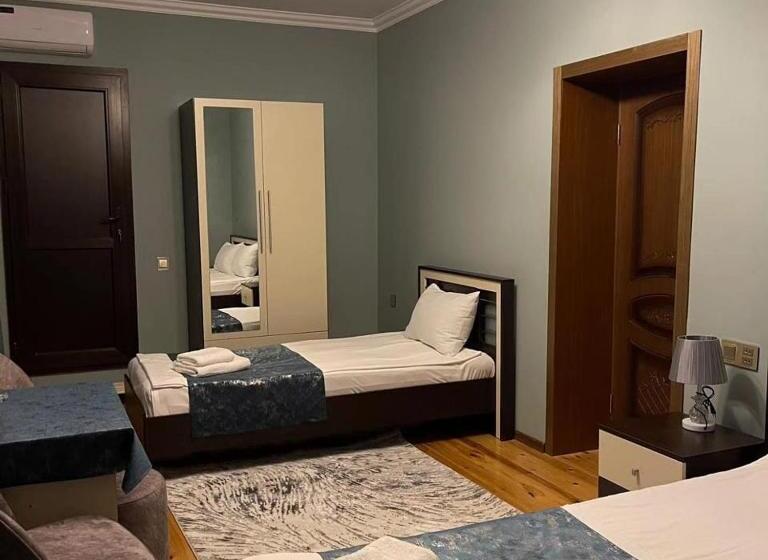 Economy Triple Room, Sheki̇_vi̇lla_buti̇k