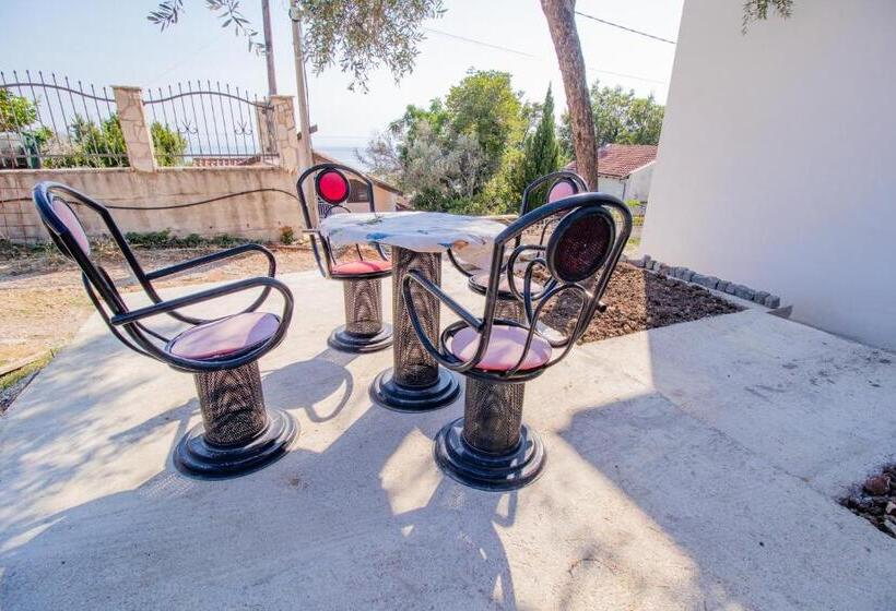 اتاق استاندارد, Mira Sea View