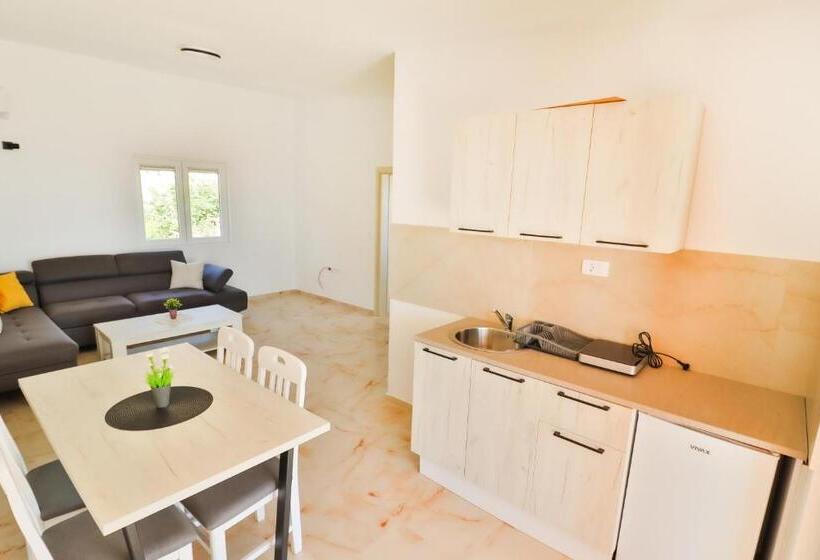 استودیوی استاندارد با چشمانداز دریا, Mira Sea View