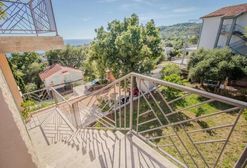 استودیو استاندارد با تراس, Mira Sea View