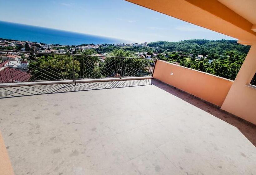 استودیو استاندارد با تراس, Mira Sea View