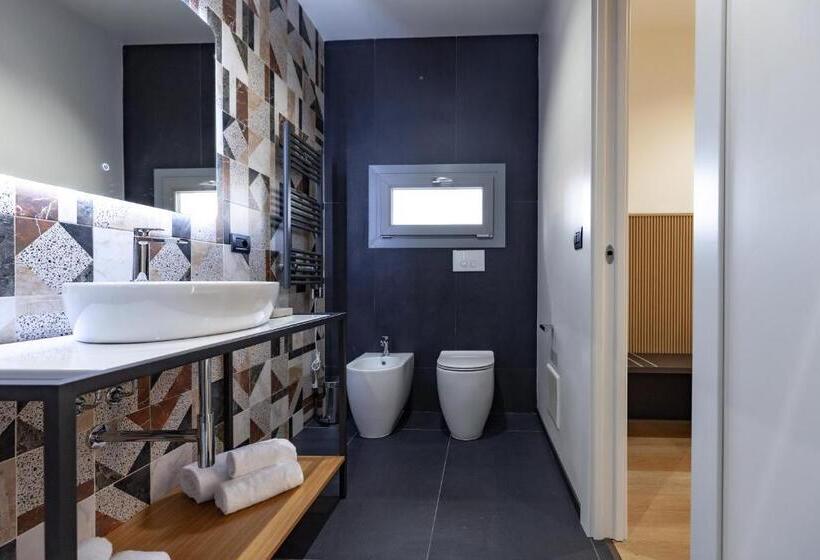 高级大房间, Rh Lifestyle Rooms & Suites