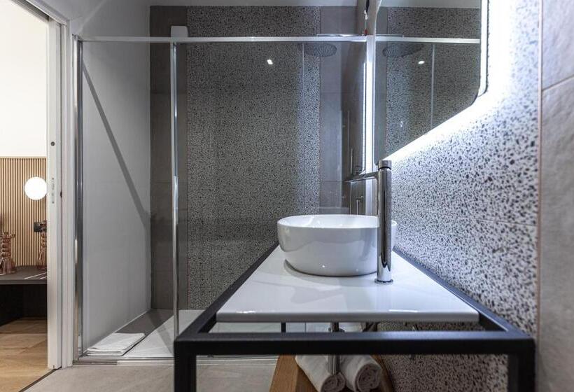 高级大房间, Rh Lifestyle Rooms & Suites