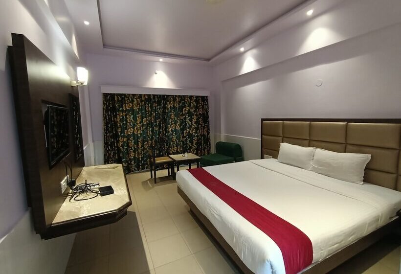 高级大房间, Royal Garden Resort