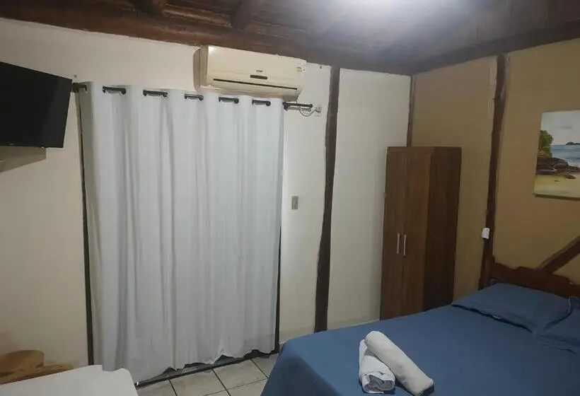 スタンダード4人部屋, Pousada Martin Pescador Bombinhas