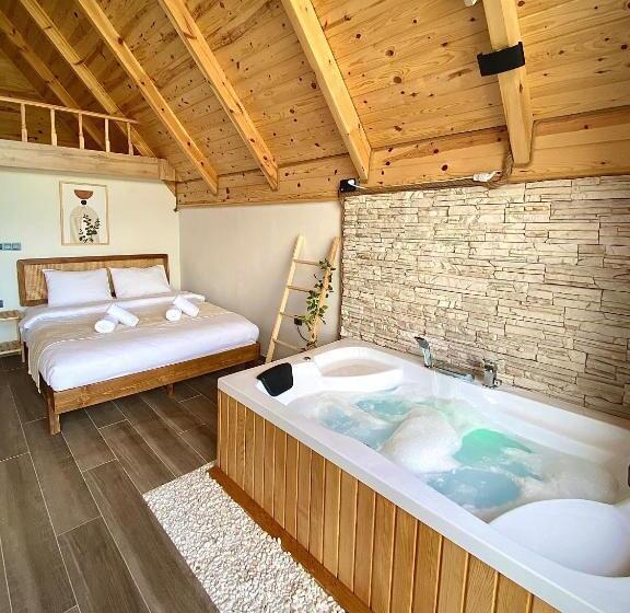 בקתה סטנדרטית, Ces Bungalov