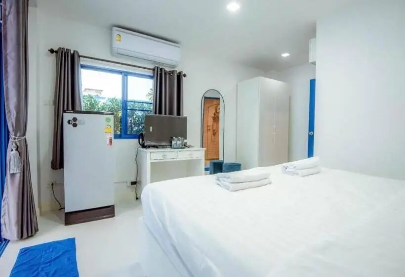 デラックスルーム, Collection O To The Sea Resort Thailand