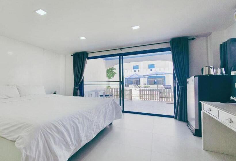 Номер Superior, Collection O To The Sea Resort Thailand