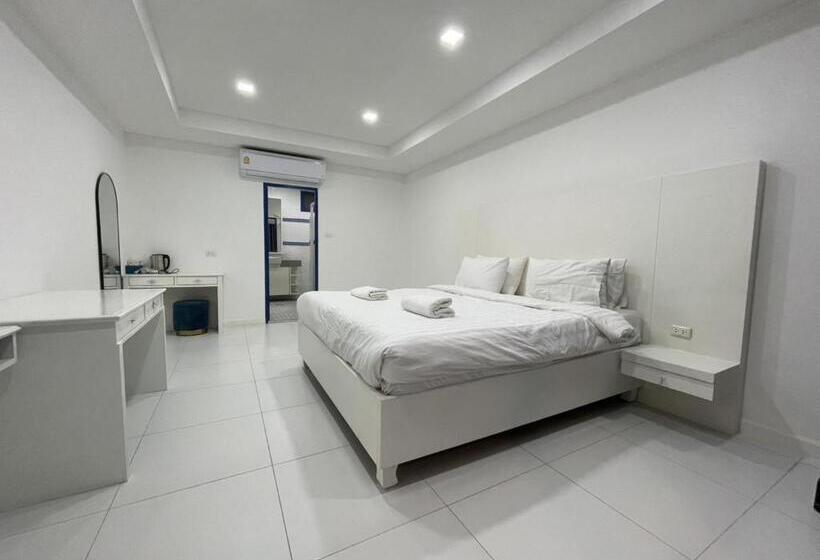 חדר סופריור, Collection O To The Sea Resort Thailand