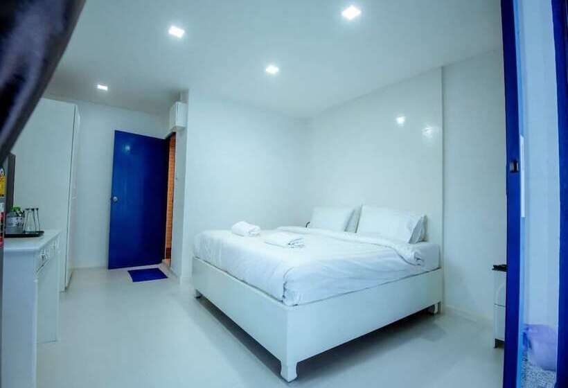 חדר דלוקס, Collection O To The Sea Resort Thailand