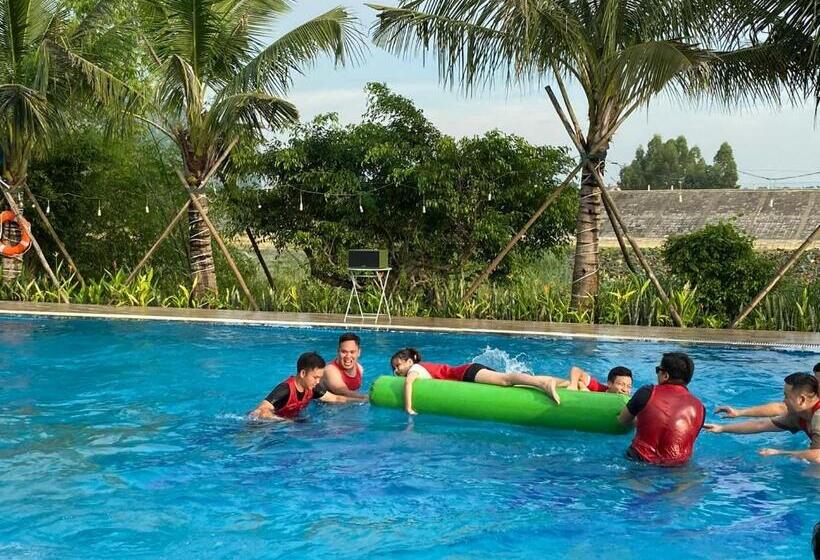 ファミリールーム, Aquarius Garden Ninh Bình