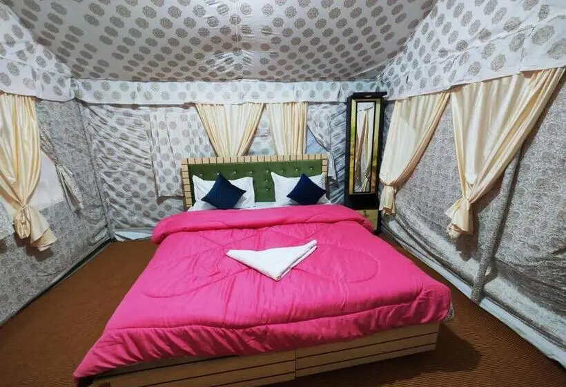 デラックスルーム, The Grand Ghazi Clover Camp Hunder, Nubra Valley