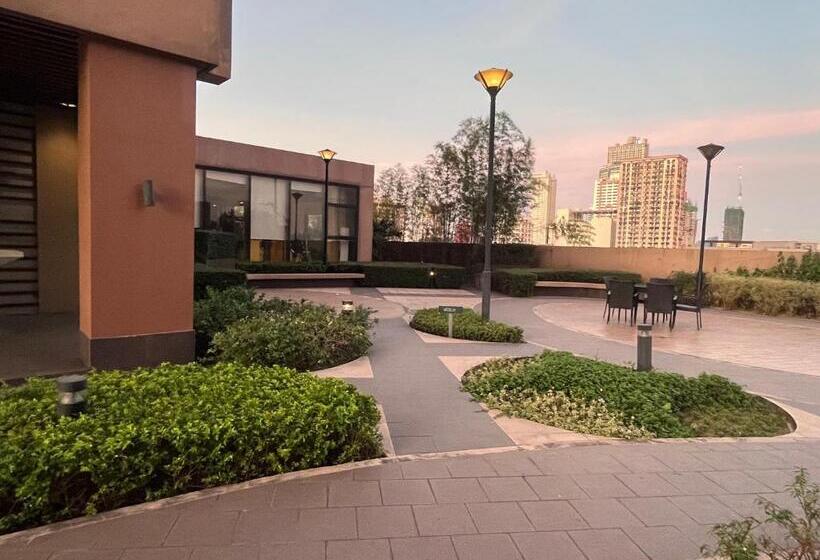 침실 1개 발코니 아파트, Seaview Near Picc Ccp Starcity Okada Airport Moa