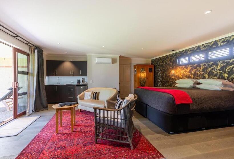 スイート, Accent House Boutique Bed & Breakfast