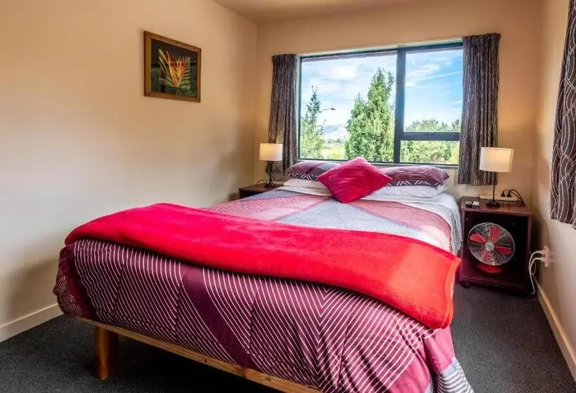 デラックスルーム, Kakapo Lodge