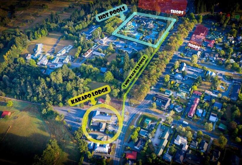 غرفة قياسية, Kakapo Lodge