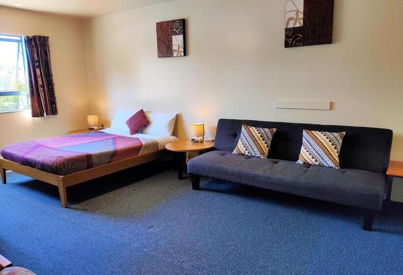 غرفة عائلية حمام مشترك, Kakapo Lodge