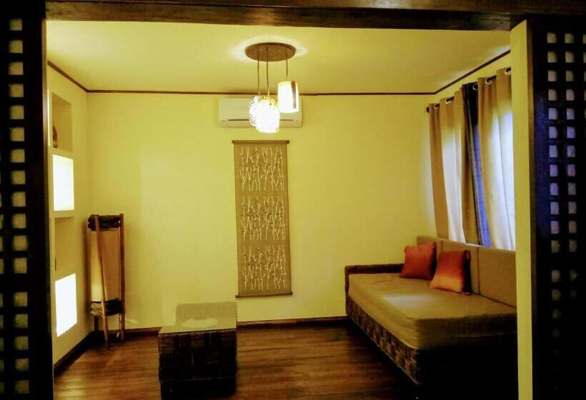 标准房带园景, Angelina Beach Resort & Italian Restaurant Malapascua