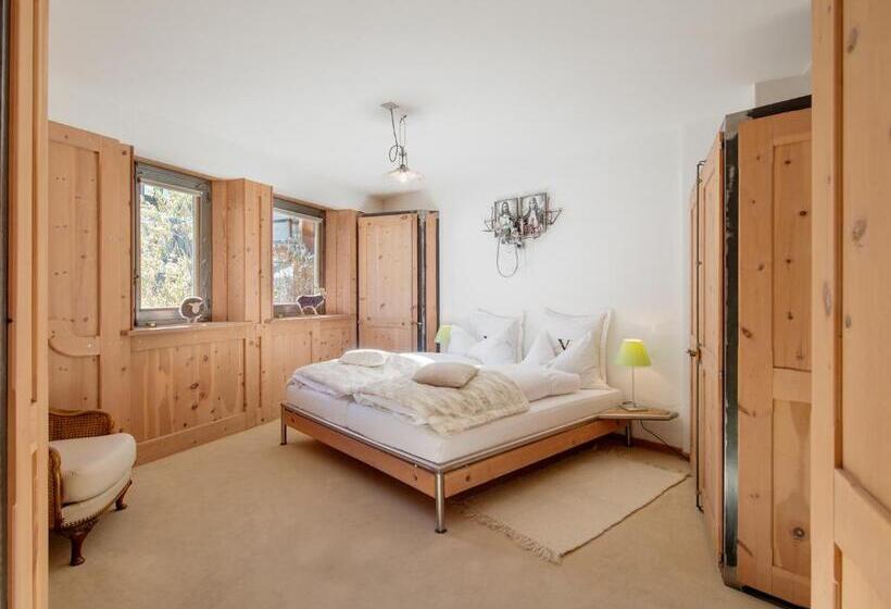 带花园景观及2个卧室的公寓, Backstage Hotel Serviced Apartments