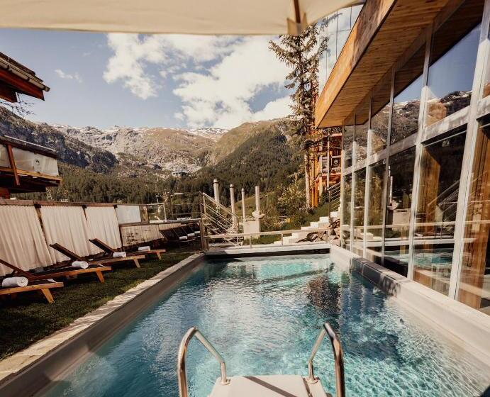 带花园景观及2个卧室的公寓, Backstage Hotel Serviced Apartments