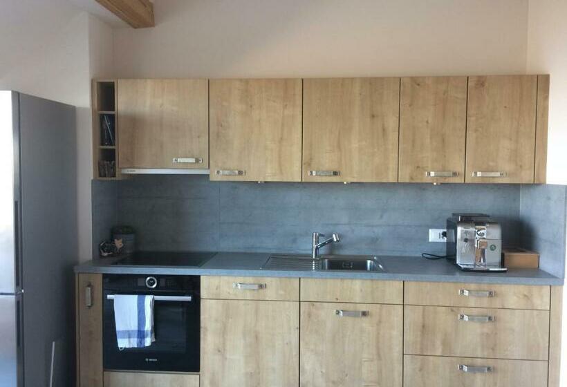 غرفة قياسية, B&b Friedau