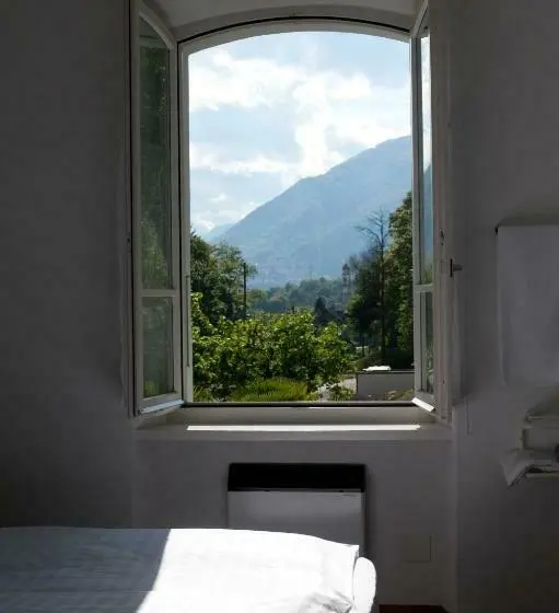 バス共有のスタンダードルーム, Albergo Ristorante Centovalli
