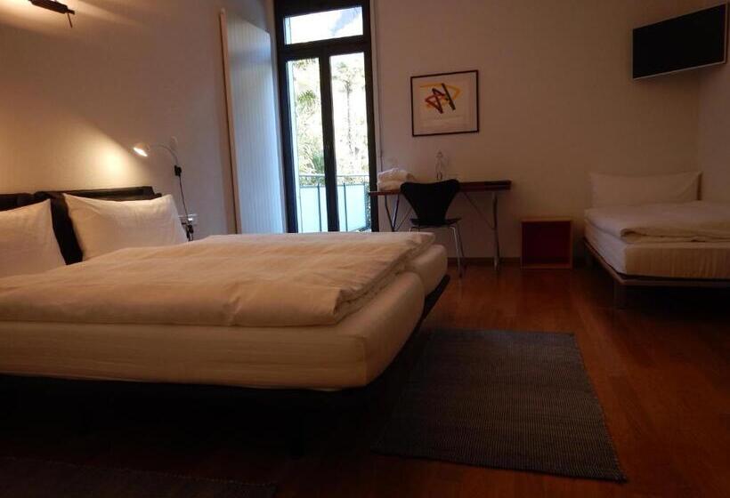 带花园景观的标准三人间, Albergo Ristorante Centovalli