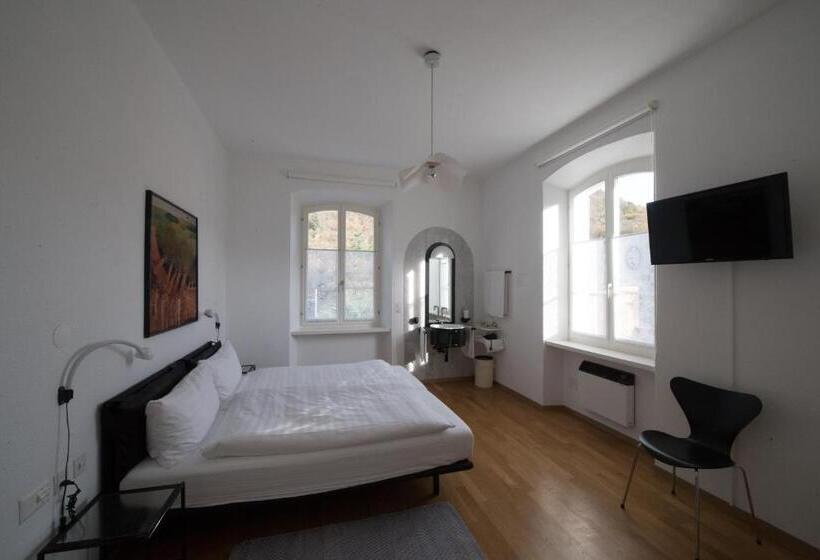 带共用浴室的标准房间, Albergo Ristorante Centovalli