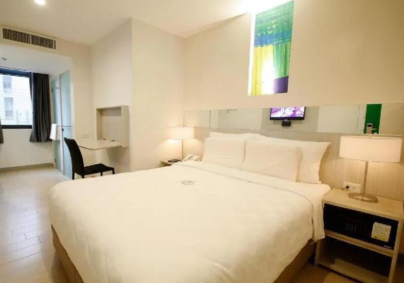 Номер Стандарт, Go Hotels Lanang   Davao