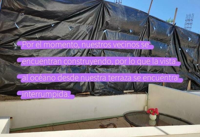 اتاق استاندارد با تخت بزرگ, Hill House Mazatlan   Bed & Breakfast