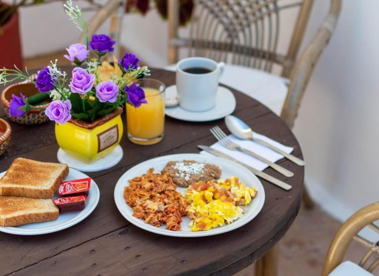 اتاق اکونومی, Hill House Mazatlan   Bed & Breakfast