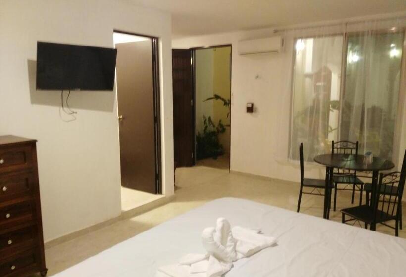 جناح, Hacienda Margot