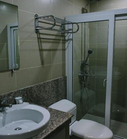 اتاق استاندارد, Leope