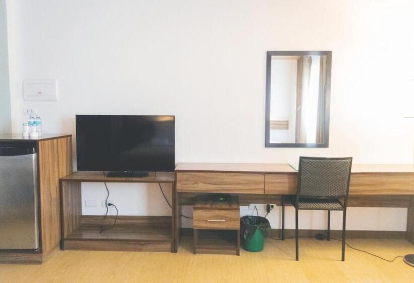 اتاق لوکس, Leope