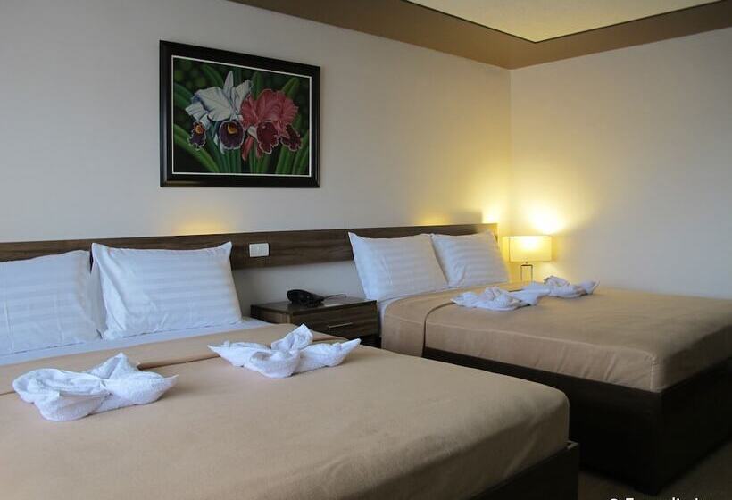 سوییت خانوادگی, Leope