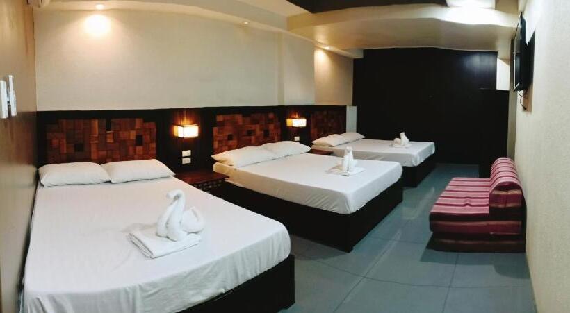 חדר משפחתי, Westgate