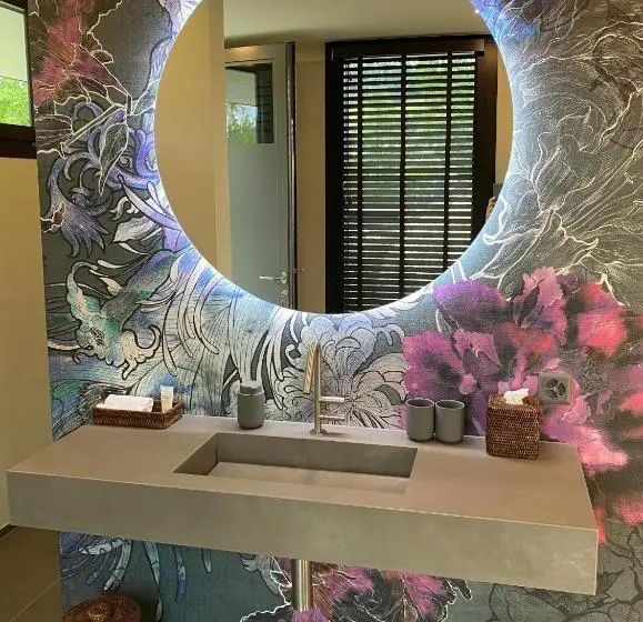 デラックスバンガロー, Strandhotel Schmerikon