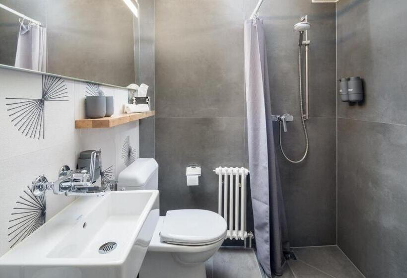 Классический Номер, Strandhotel Schmerikon