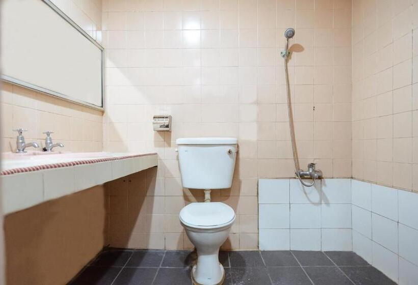 جناح عائلي, Milion Inn By Oyo Rooms