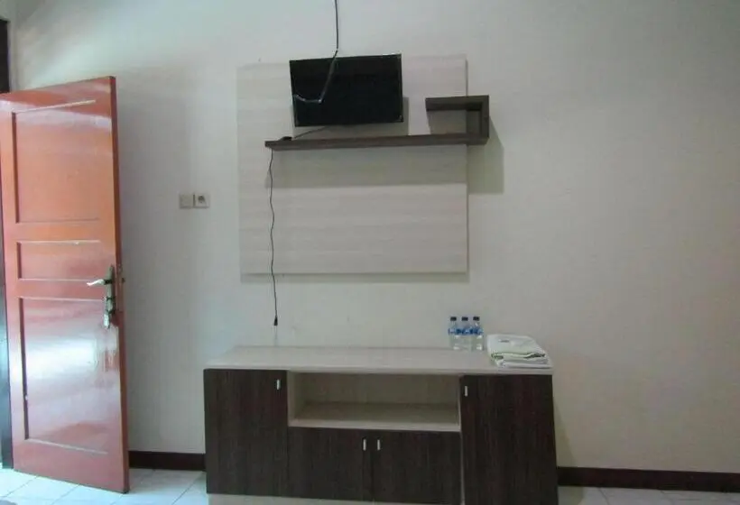 3-Bett-Standardzimmer, Bip Tawangmangu