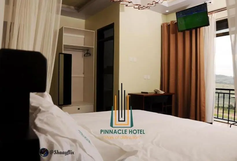 اتاق استاندارد با بالکن, Pinnacle Hotel Mbarara
