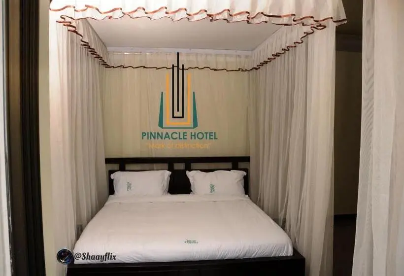 اتاق استاندارد یک نفره, Pinnacle Hotel Mbarara