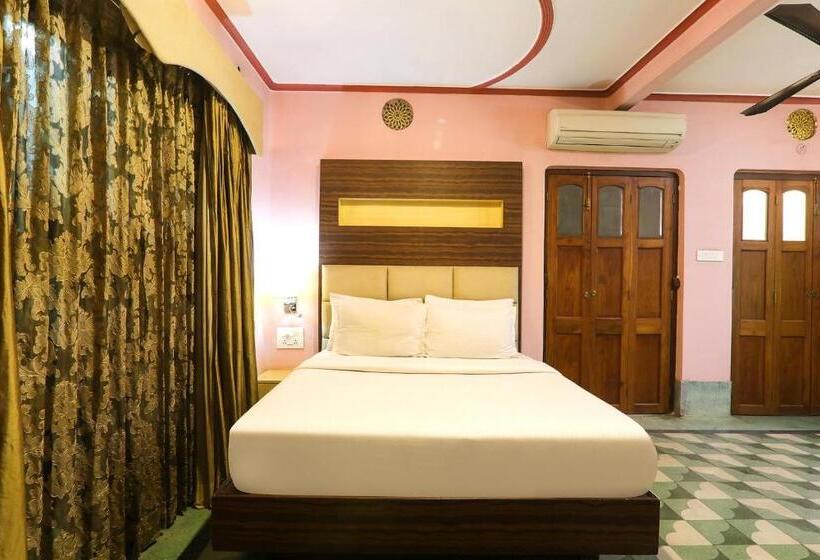 חדר אקזקיוטיב לשלושה, Fabhotel Poorv Sight