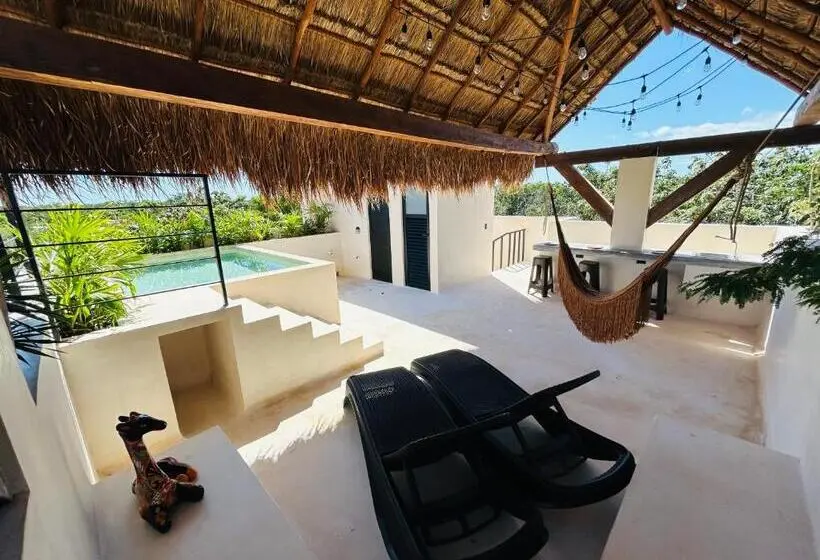 سوئیت با بالکن, Homa Tulum
