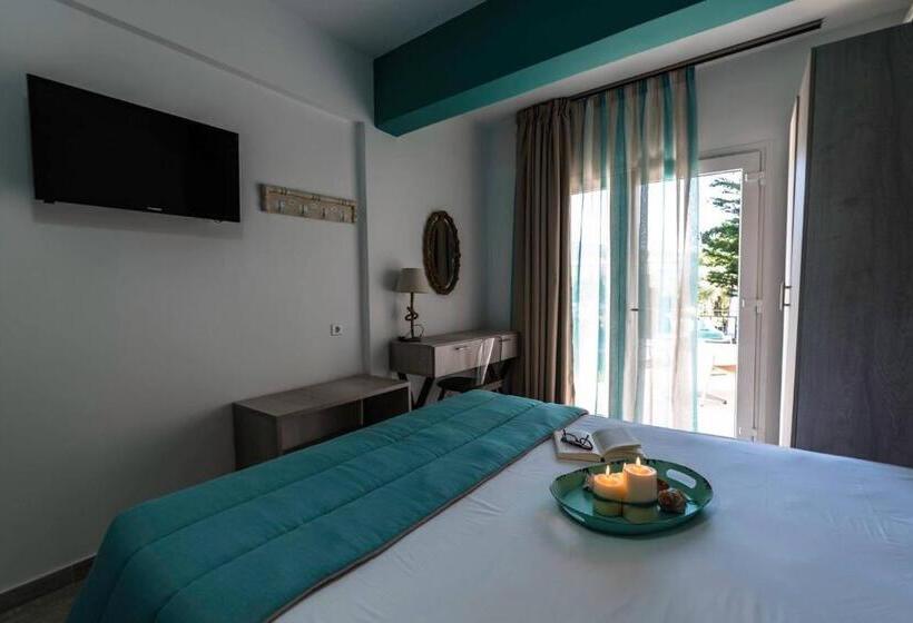 סטודיו סטנדרטי נוף לגינה, Blue Bay