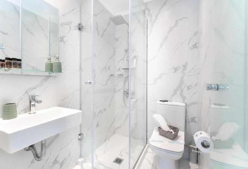 Superior studio mountain view, Blue Bay