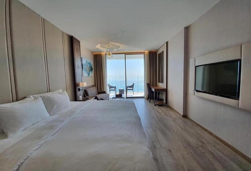 اتاق لوکس با تخت بزرگ, Vision Parorama Nha Trang