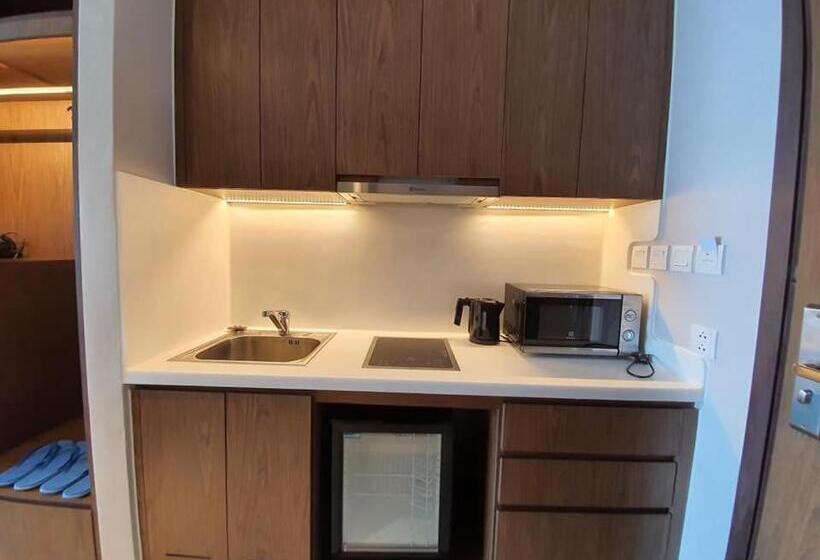 اتاق لوکس با تخت بزرگ, Vision Parorama Nha Trang